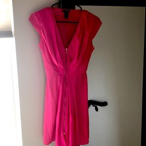 Pink dress. Like new. H&M. Size 4.